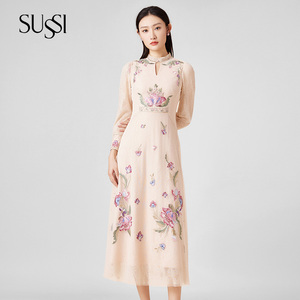 新品酒红色蕾丝刺绣v领短袖喜装礼服连衣裙女sussi古色旗舰店1318