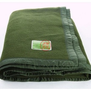 正品2000克包边草绿毛毯羊毛毯冬季保暖防寒羊绒毯床上用专发毛毯