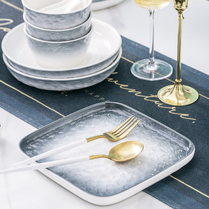 家用陶瓷碗盘筷日式碗碟套装轻奢盘子碗北欧2022新款乔迁餐具礼盒