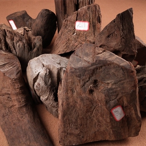 老挝大红酸枝随型料 红木根料 练手雕刻木料