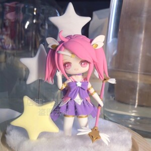 拉克丝魔法少女手办