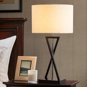 现代简约美式创意铁艺台灯个性卧室床头灯复古客厅酒店书房装饰灯