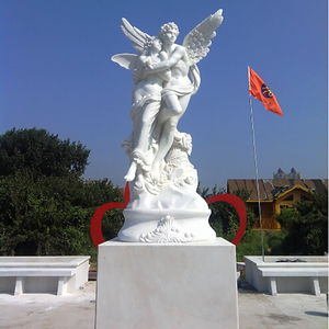 爱神丘比特雕像