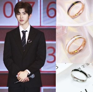 奔跑吧蔡徐坤同款戒指男女冷淡风简约黑带条指环2020新款潮情侣