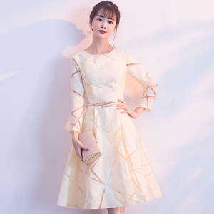 伴娘服女冬季短款中长袖l码