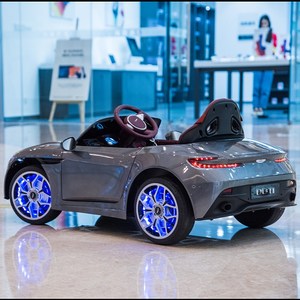儿童电动车四轮带遥控汽车小孩宝宝网红跑车玩具车可坐人充电超大