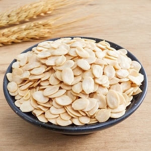 新货无壳西瓜子仁500g大片原味生黑西瓜籽仁烘培原料五仁月饼馅料