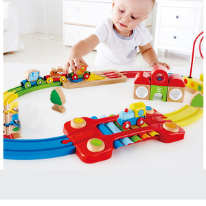 Hape小火车轨道早旋律积木套3岁儿童益智玩具宝宝男木质拼搭模型