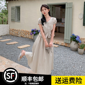 浅卡其色休闲套装裙女2024年夏季新款泡泡袖褶皱上衣半身裙两件套