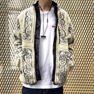 supreme 19fw reversible bandana fleece 双面穿 腰果花夹克外套