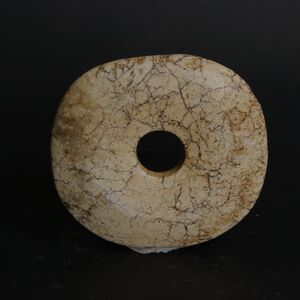 佛缘阁 红山文化时期鸡骨白玉璧 夏家店高古玉老玉璧 钙化鸡骨白