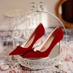 2024年珍珠秀禾服婚鞋女新款酒红色高跟不累脚中式结婚两穿婚纱鞋