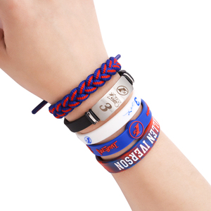 篮球手环五件套科比纪念品詹姆斯库里欧文哈登杜兰特威少夜光手腕