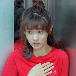 邢菲姜小宁同款衣服2022年夏季新款女t红色手工刺绣圆领短袖t恤女
