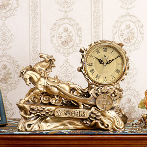 座钟台式钟表摆件时钟客厅家用桌面时尚台钟酒柜创意艺术复古马钟