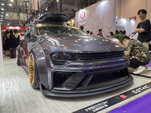 适用于领克02机器人宽体包围前杠后唇尾翼顶翼前铲侧裙轮毂排气