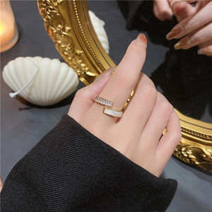 韩国贝壳钻小众设计轻奢高级感戒指复古饰品食指环网红戒指女戒子