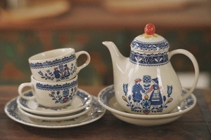 英式童话系列餐具中古风咖啡杯陶瓷小众精致茶壶欧式圆形餐盘套装