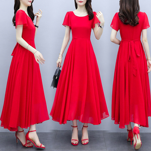 大码女装阔太太气质跳舞红色连衣裙女2021年夏装新款收腰大摆长裙