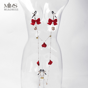 阴夹乳夹sm情趣乳头调教惩罚宫铃铛花瓣刑具另类夫妻调情道具工具