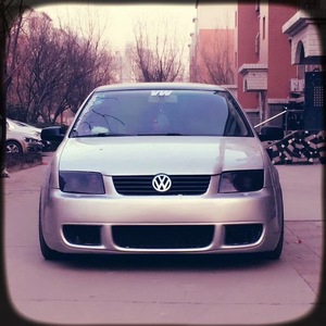 01-05宝来改装r款大包围 02/03/04宝来前后保险杠侧裙小尾翼r32