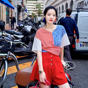 红蓝条纹短袖t恤女宽松网红衣服街拍款韩范个性ins超火的上衣