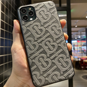 大牌burberry苹果11手机壳iphone12promax皮质巴宝莉xs全包xr潮牌