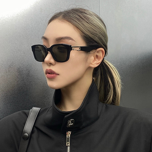 黑色时尚墨镜女款遮阳镜开车男防紫外线穿搭嘻哈太阳眼镜近视社会