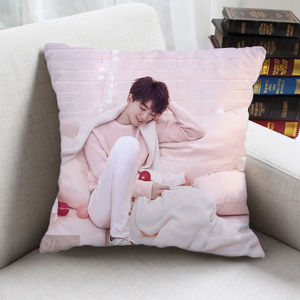 王俊凯抱枕tfboy周边同款双面抱枕明星抱枕靠垫生日定制