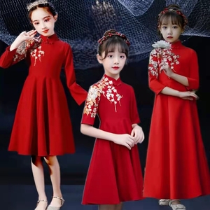 女童红色礼服中式合唱服中国风学生主持人弹古筝朗诵元旦节日演出