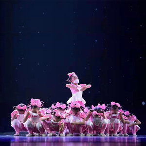 六一儿童演出服小口罩节目小荷风采舞蹈服装护士背带连衣裙合唱服