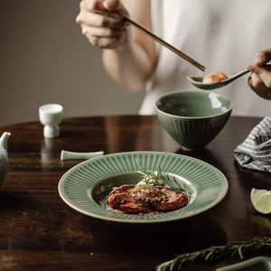 越窑龙泉青瓷日式简约一人食餐具套装餐盘家用陶瓷菜盘早餐盘碟子