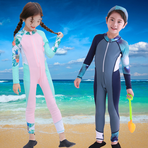 深夜江船上的黑影人淘宝性感比基尼泳衣女2023时尚新款东大门ins风