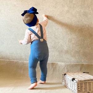 韩国童装网红背带裤宝宝洋气棉坑条弹力背带长裤男女童婴儿吊带裤