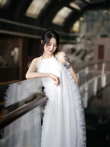 晨袍婚礼女在逃公主新娘礼服白色轻婚纱结婚拍照连衣裙