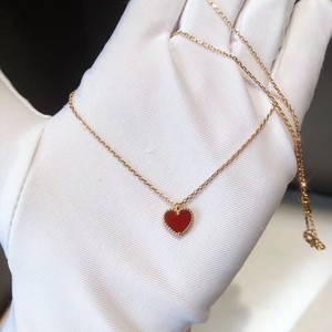 vca梵克雅宝玫瑰金爱心红玉髓桃心形项链