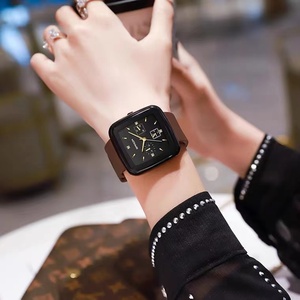 2024新款韩版个性霸气女式手表正方形大表盘高级小众设计名牌正品