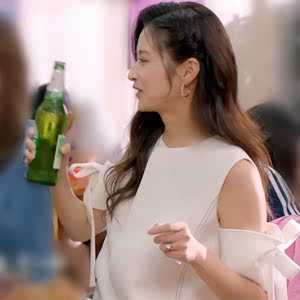 陪你一起长大颖儿林芸芸同款白色露肩连衣裙2021蝴蝶结短袖雪纺裙