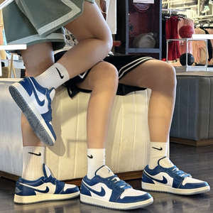Nike/耐克Air Jordan AJ1 GS大童/女款复古篮球鞋白黄FV8486-181