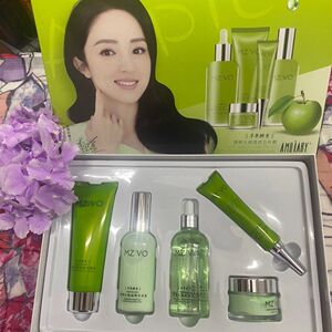 爱美日记董璇代言苹果酵素套盒补水保湿抗细纹水乳霜洗面奶bb霜