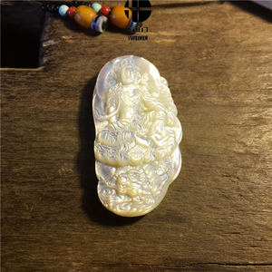 鱼骨雕刻吊坠