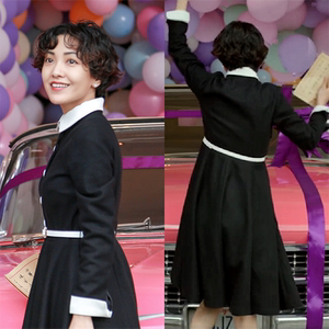 姜喜宝郭采洁明星同款复古赫本风黑白拼接收腰a字连衣裙秋冬新款