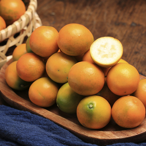 00香卉日用百货淘宝广西融安滑皮金桔大果脆蜜脆皮小金桔新鲜特产