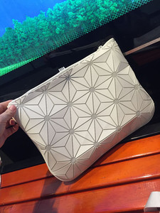 菱形格手拿包菱格