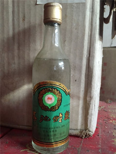 秦池特曲 38度 180ml 浓香型 陈年老酒 1997年 山东老酒 小酒版