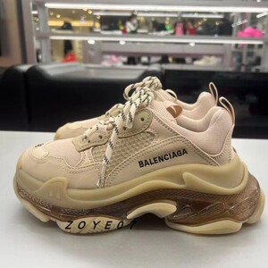 现货balenciaga巴黎世家女鞋新款triple s奶茶色气垫水晶底老爹鞋