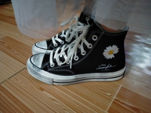 匡威小花朵帆布鞋