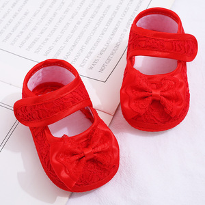 新生婴儿软底一周岁红色鞋子春夏款女宝宝可爱百日宴公主鞋蕾丝鞋