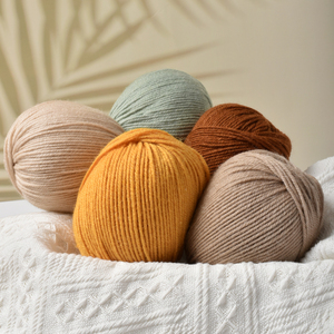 正品多股中粗纯羊毛线丝光手工编织毛衣diy棒针围巾钩针羊绒线团