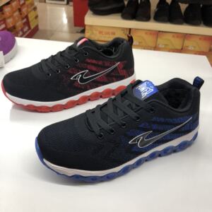 奇安特运动鞋男